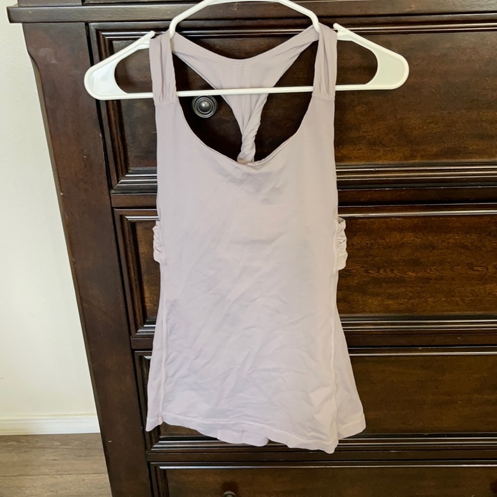 Lululemon tank (6)